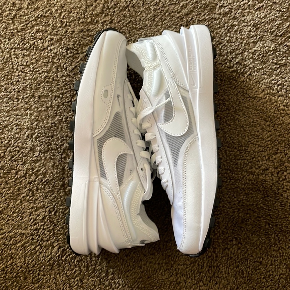 Nike Women's Waffle One White/Black